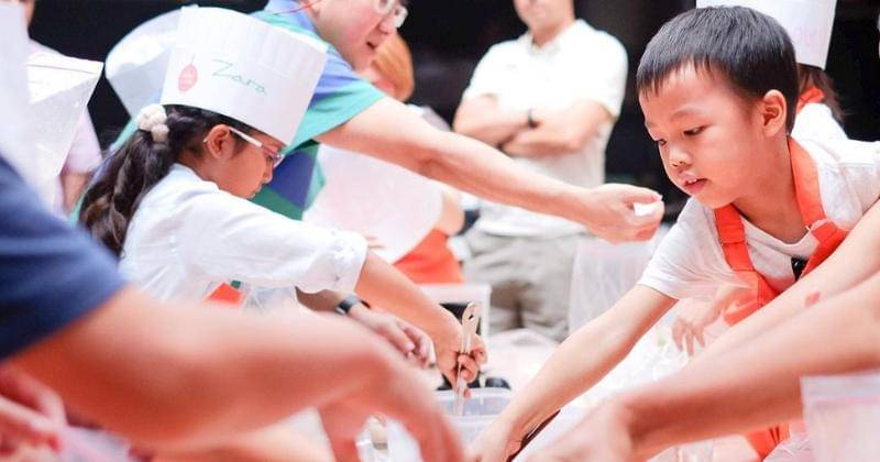 Instagram.com/almondzucchini